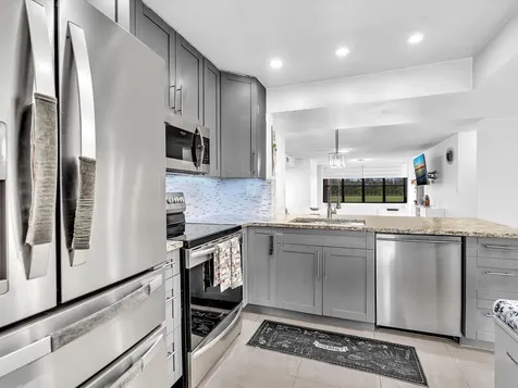 2659 N Carambola Circle Pompano Beach FL 33066