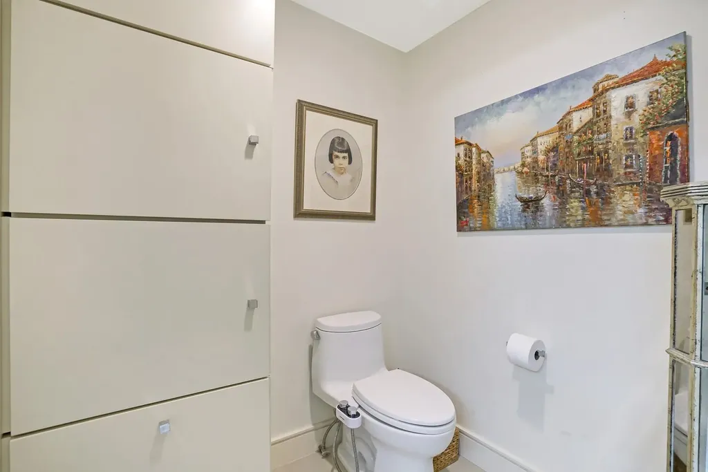 550 SE Mizner Boulevard Boca Raton FL 33432
