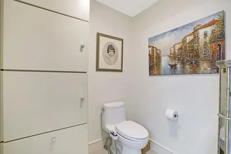 550 SE Mizner Boulevard Boca Raton FL 33432