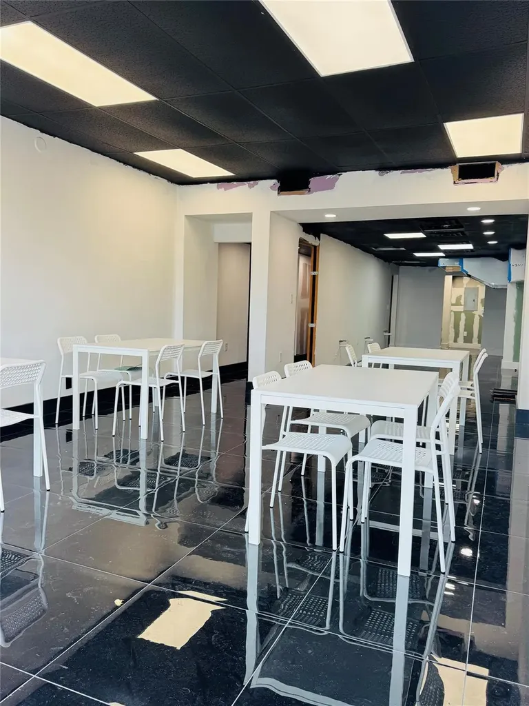 229 Commercial Boulevard Lauderdale By The Sea FL 33308
