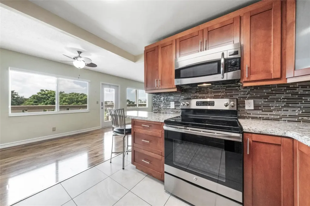 404 Richmond A Deerfield Beach FL 33442