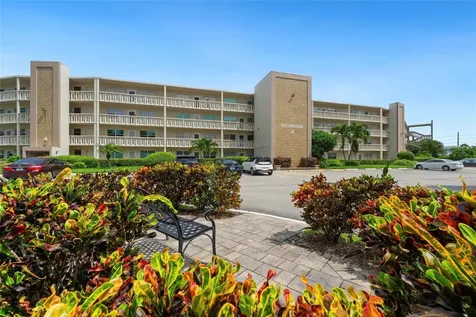404 Richmond A Deerfield Beach FL 33442
