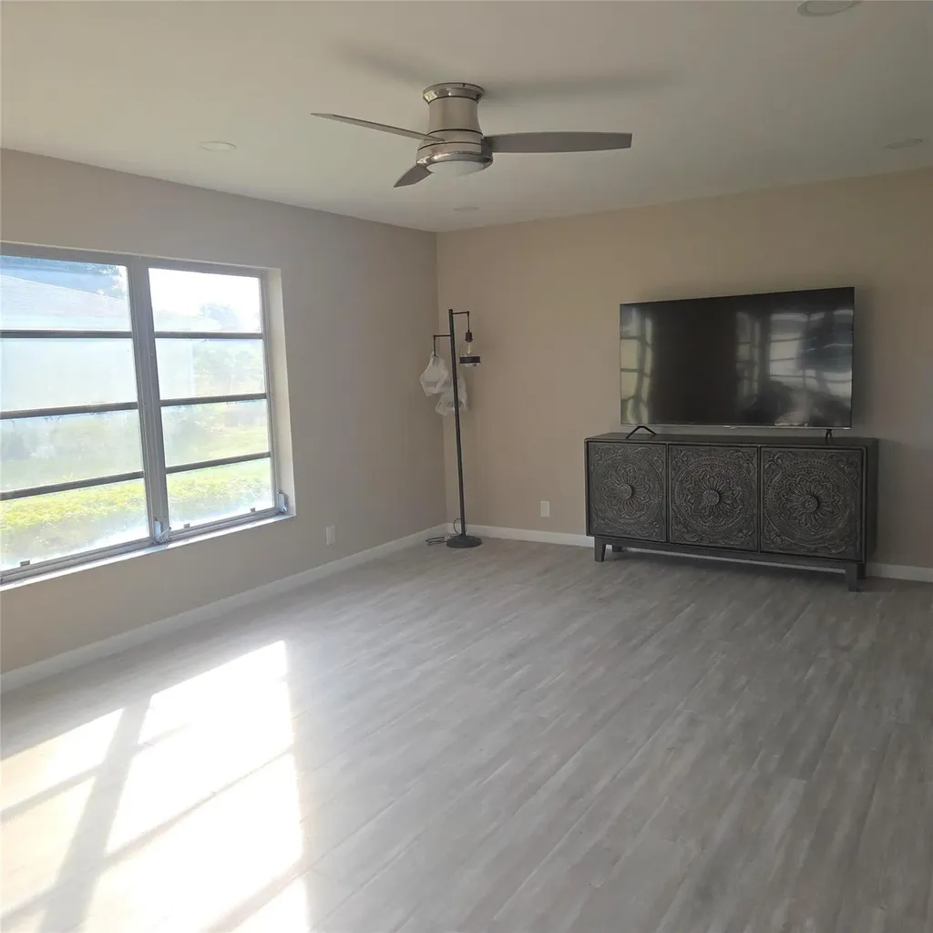 5385 Lakefront Boulevard Delray Beach FL 33484