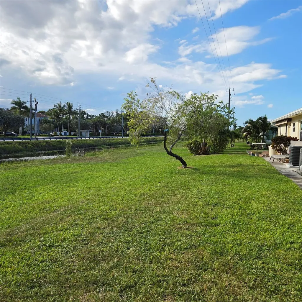 5385 Lakefront Boulevard Delray Beach FL 33484