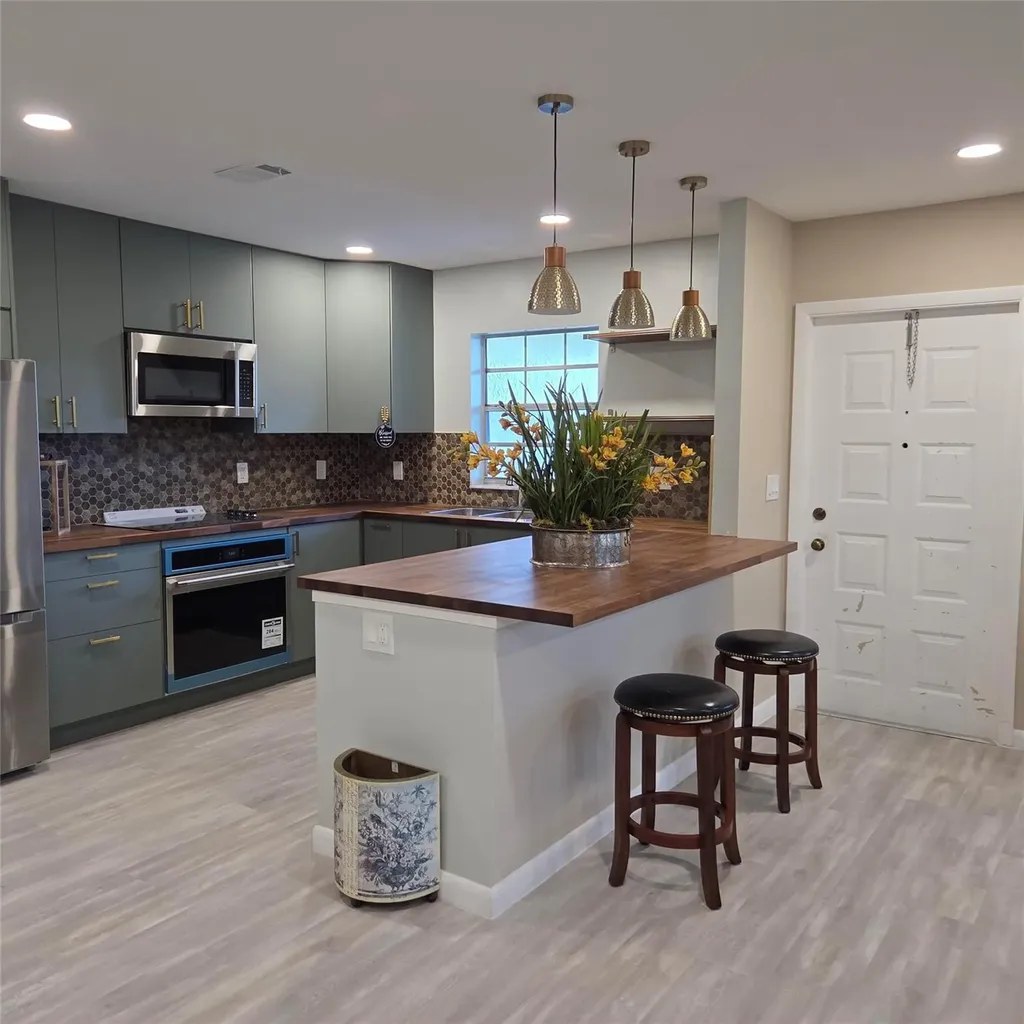 5385 Lakefront Boulevard Delray Beach FL 33484
