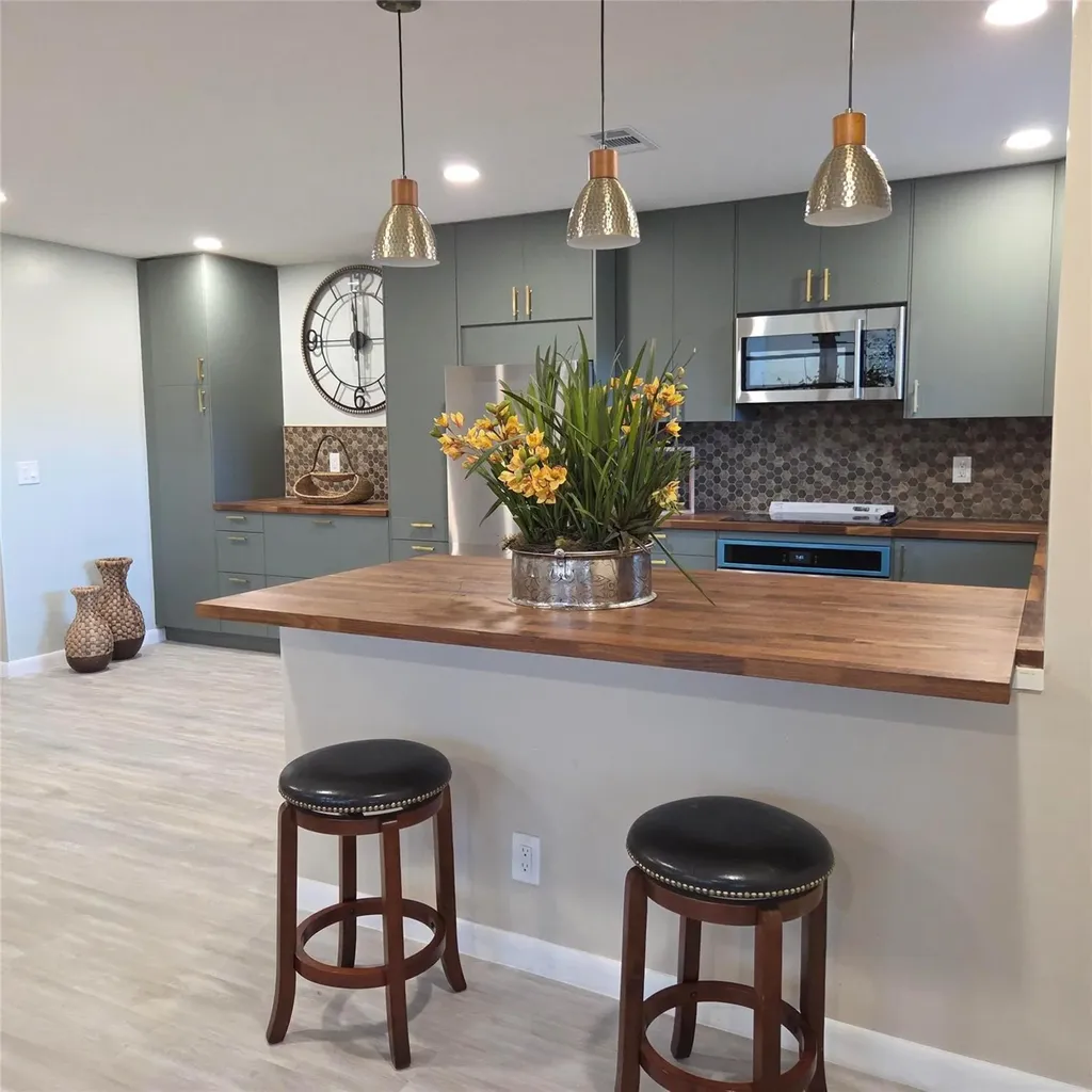 5385 Lakefront Boulevard Delray Beach FL 33484