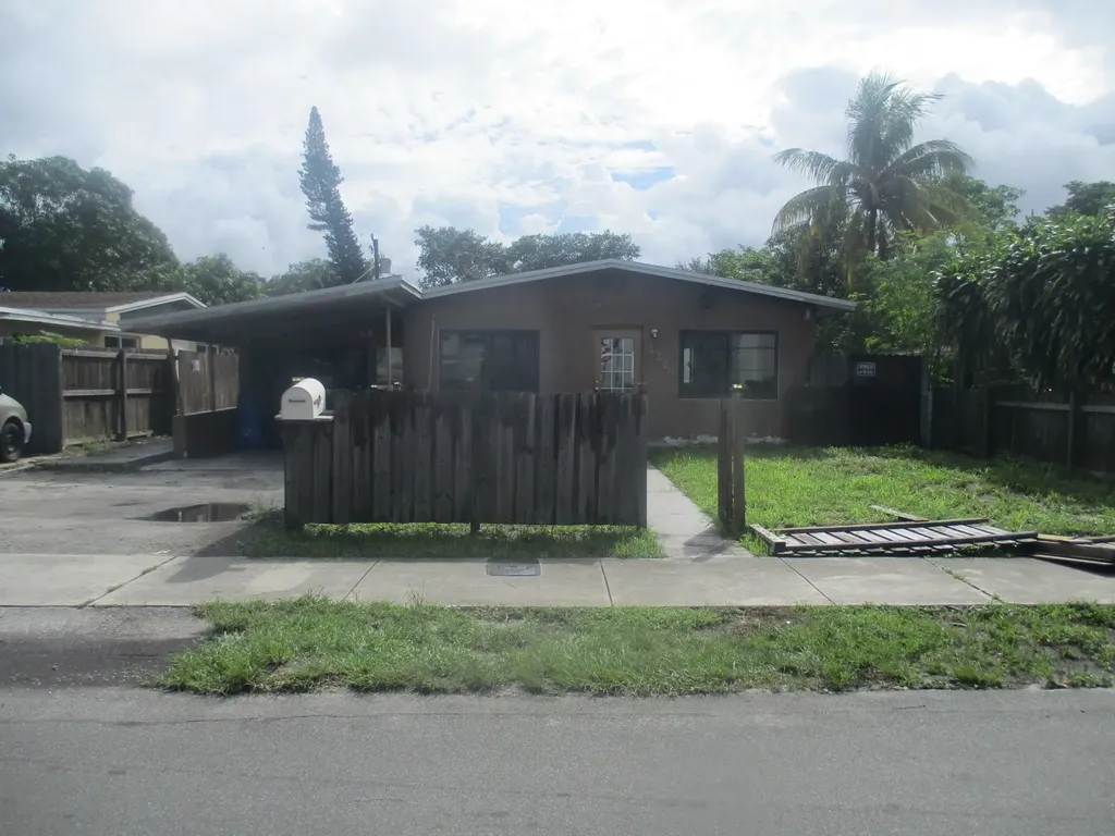 1220 NW 7th Terrace Fort Lauderdale FL 33311