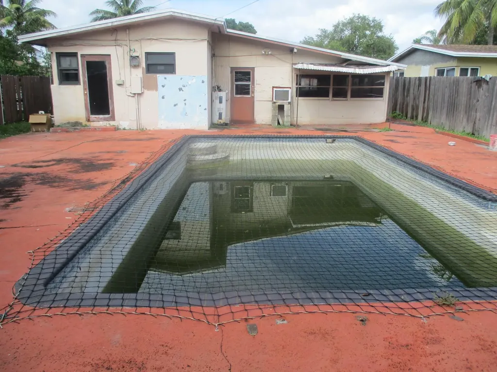 1220 NW 7th Terrace Fort Lauderdale FL 33311