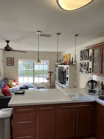 959 Azure Lane Weston FL 33326