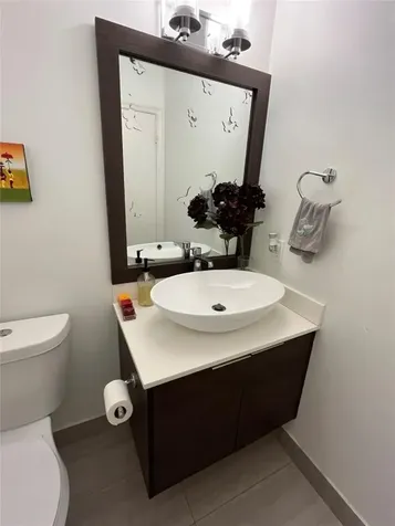 959 Azure Lane Weston FL 33326