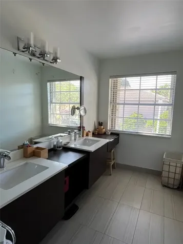 959 Azure Lane Weston FL 33326
