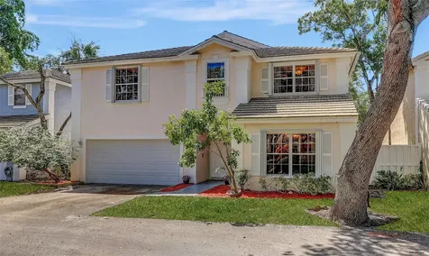 9963 NW 2nd Court Plantation FL 33324