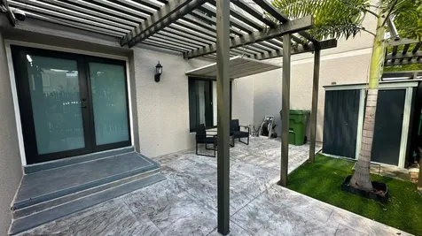 11205 NW 15th Street Pembroke Pines FL 33026