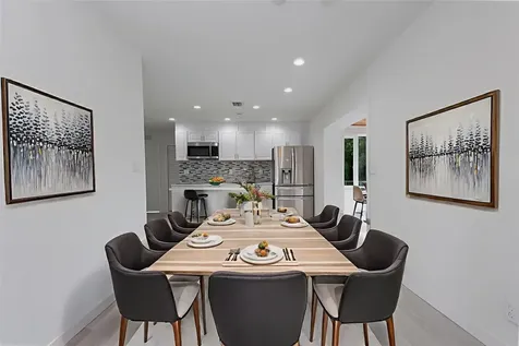 713 SW 4th Court Hallandale Beach FL 33009