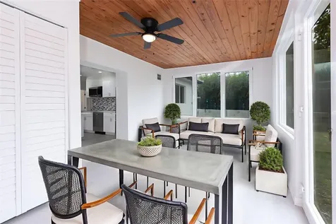 713 SW 4th Court Hallandale Beach FL 33009