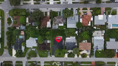 713 SW 4th Court Hallandale Beach FL 33009