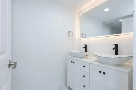 713 SW 4th Court Hallandale Beach FL 33009