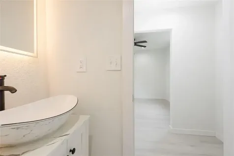713 SW 4th Court Hallandale Beach FL 33009