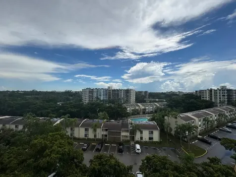 4222 Inverrary Boulevard Lauderhill FL 33319