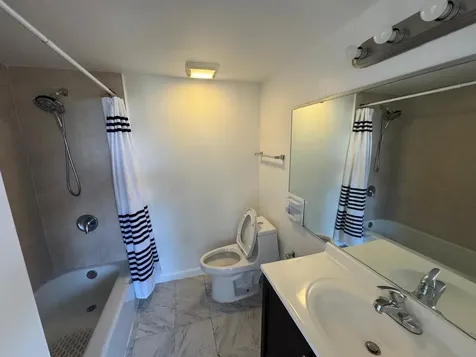 4222 Inverrary Boulevard Lauderhill FL 33319
