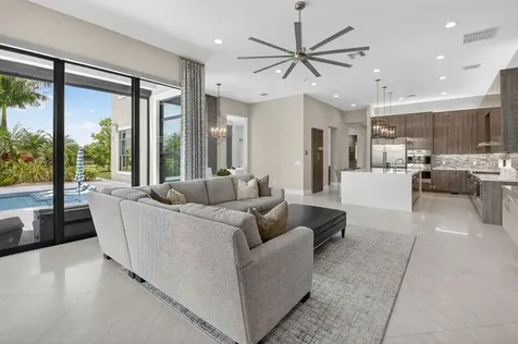 9294 Biaggio Road Boca Raton FL 33496