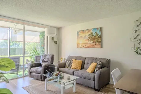 8900 Washington Boulevard Pembroke Pines FL 33025