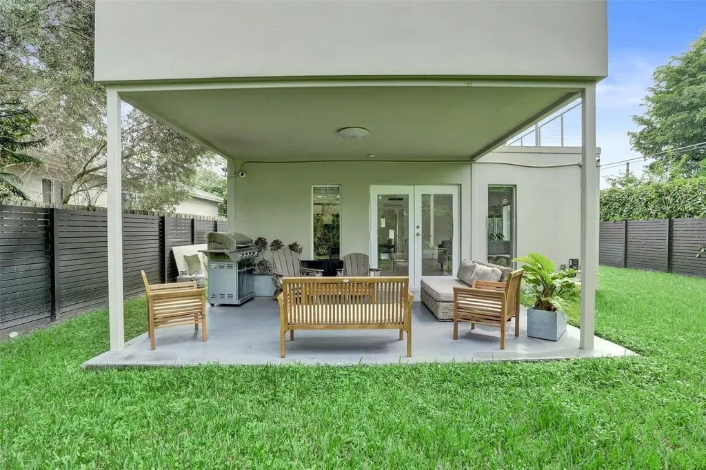 1601 NW 6th Avenue Fort Lauderdale FL 33311