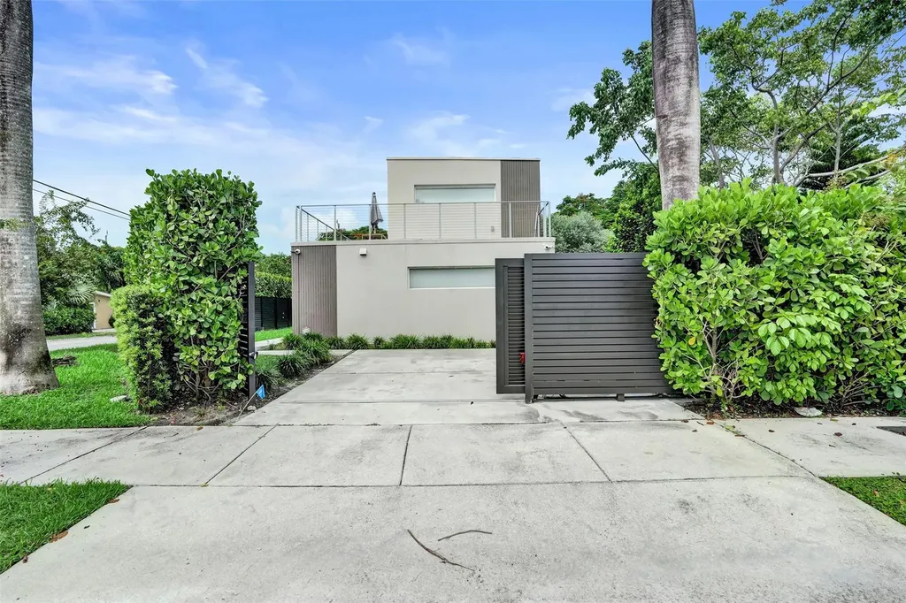 1601 NW 6th Avenue Fort Lauderdale FL 33311