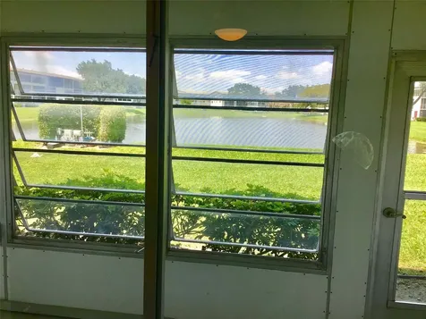135 Fanshaw D Boca Raton FL 33434