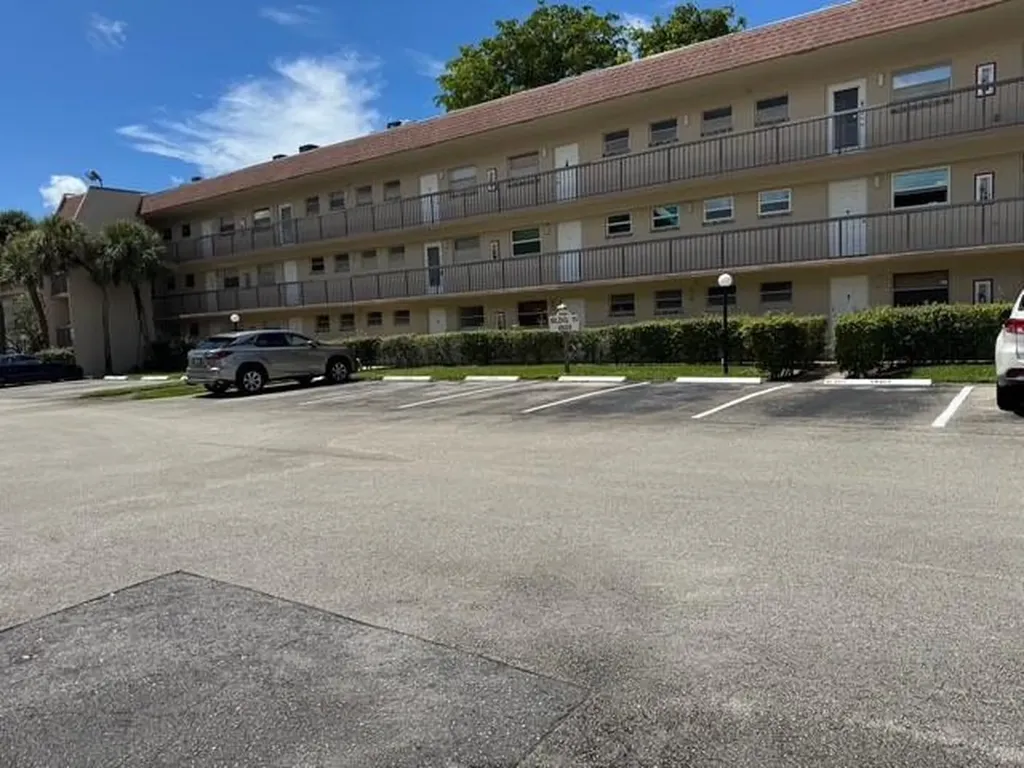 1801 NW 75th Avenue Plantation FL 33313