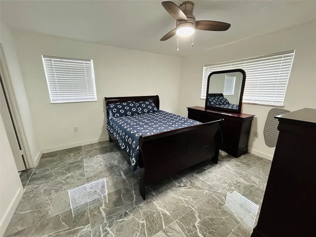 2871 E Sunrise Lakes Drive Sunrise FL 33322