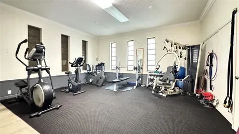 5103 NW 35th Street Lauderdale Lakes FL 33319