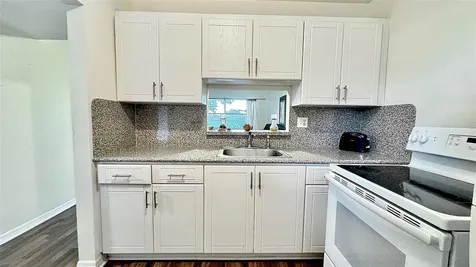 5103 NW 35th Street Lauderdale Lakes FL 33319