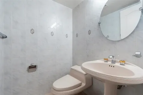 8235 NW 164th Street Miami Lakes FL 33016