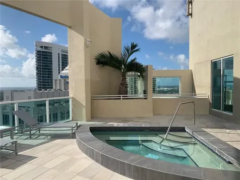 350 SE 2nd Street Fort Lauderdale FL 33301