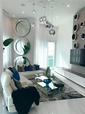 350 SE 2nd Street Fort Lauderdale FL 33301