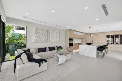 2533 Aqua Vista Boulevard Fort Lauderdale FL 33301