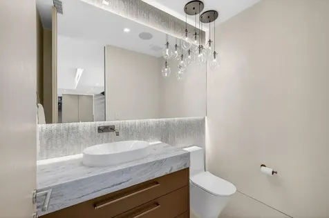 2533 Aqua Vista Boulevard Fort Lauderdale FL 33301