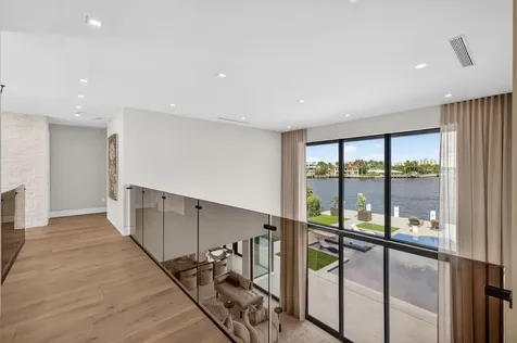 2533 Aqua Vista Boulevard Fort Lauderdale FL 33301