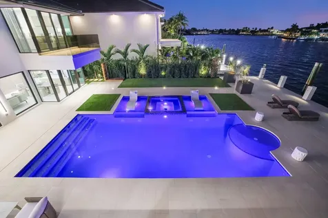 2533 Aqua Vista Boulevard Fort Lauderdale FL 33301