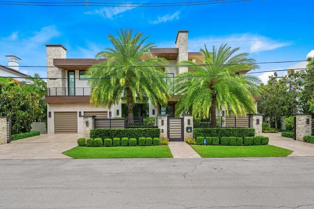 2437 Delmar Place Fort Lauderdale FL 33301