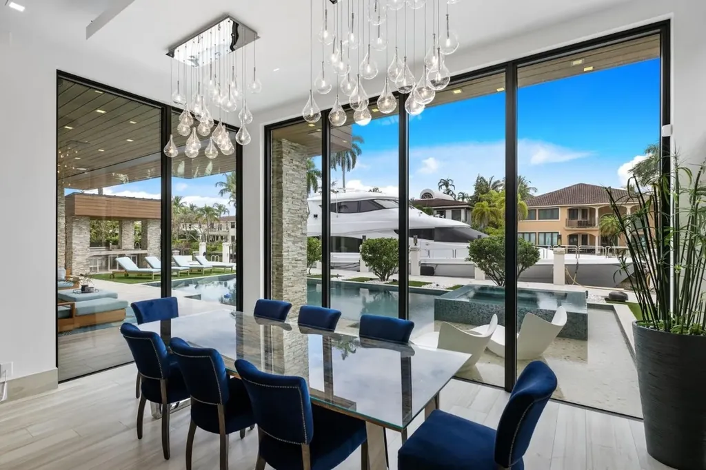 2437 Delmar Place Fort Lauderdale FL 33301
