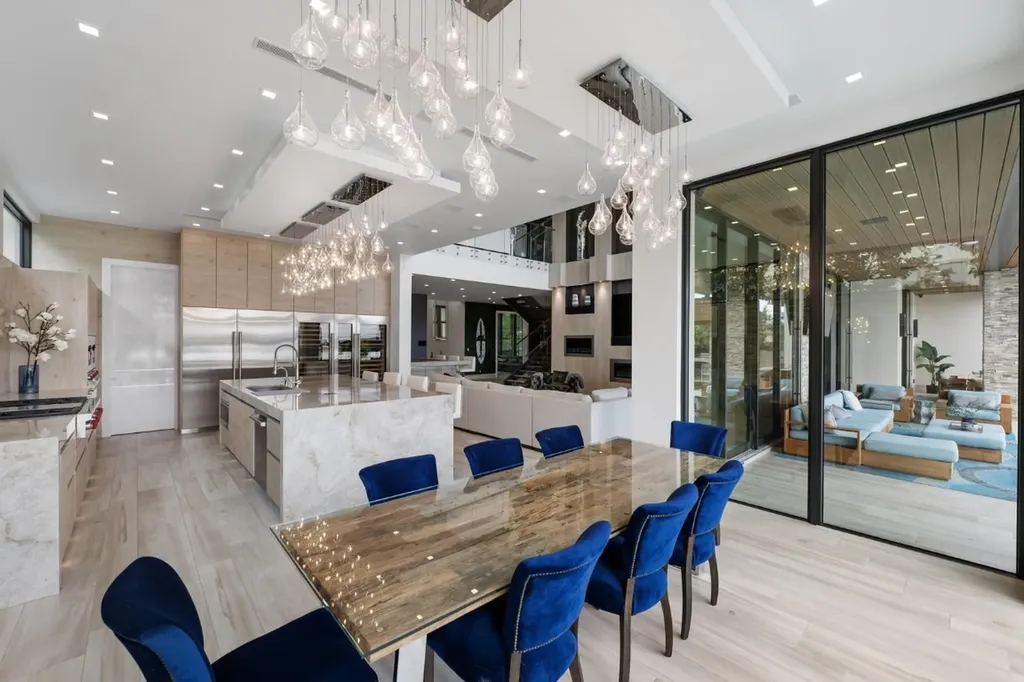 2437 Delmar Place Fort Lauderdale FL 33301