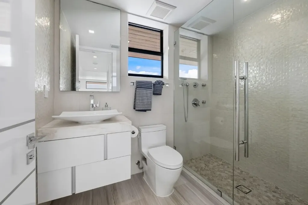 2437 Delmar Place Fort Lauderdale FL 33301