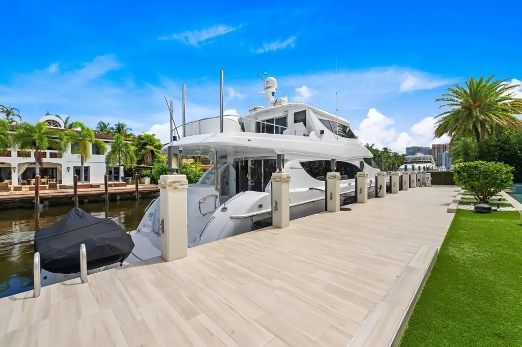 2437 Delmar Place Fort Lauderdale FL 33301