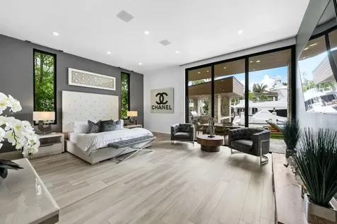 2437 Delmar Place Fort Lauderdale FL 33301