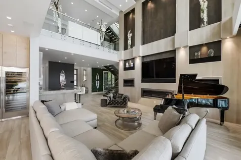 2437 Delmar Place Fort Lauderdale FL 33301
