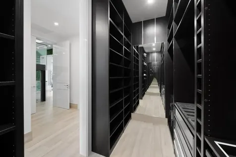 2437 Delmar Place Fort Lauderdale FL 33301