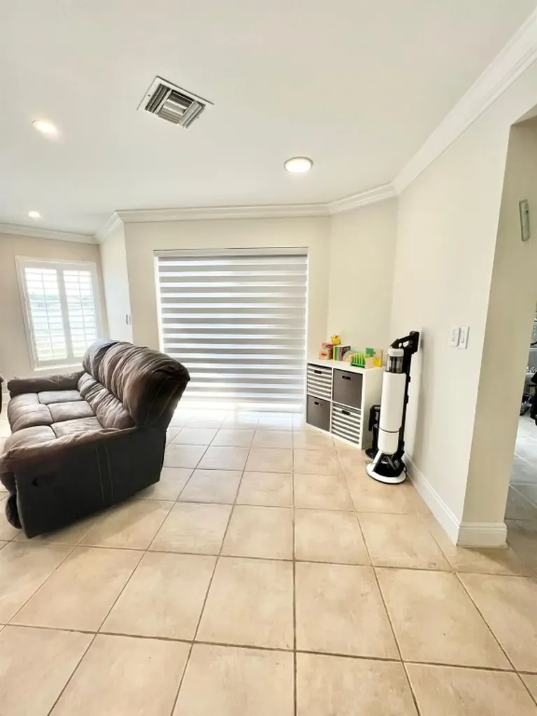 3350 Turtle Cove West Palm Beach FL 33411