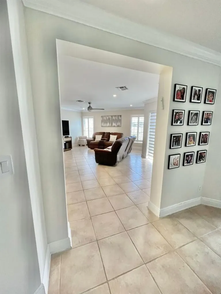 3350 Turtle Cove West Palm Beach FL 33411